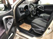 Toyota RAV4 Фото № 11 из 18