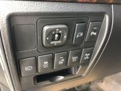 Toyota Land Cruiser 200 Фото № 17 из 21