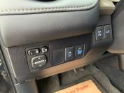 Toyota RAV4 2.5 Фото № 18 из 26