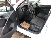 Volkswagen Tiguan 2.0TSI Фото № 15 из 22