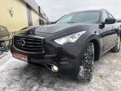 Infiniti FX37 Фото № 10 из 23