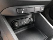 Hyundai Solaris 1.6 Фото № 18 из 21