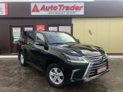 Lexus LX450d Фото № 3 из 29
