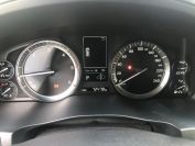 Lexus LX450d Фото № 24 из 29