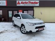 Mitsubishi Outlander 2.0 Фото № 3 из 19