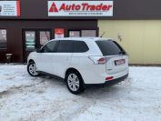 Mitsubishi Outlander 2.0 Фото № 5 из 19