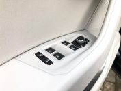 Volkswagen Touareg 3.0TDI Фото № 20 из 28
