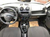 Lada Granta Фото № 9 из 17