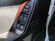 Toyota Land Cruiser Prado Фото № 21 из 32