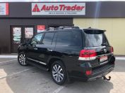 Toyota Land Cruiser 200 Фото № 6 из 28