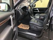 Toyota Land Cruiser 200 Фото № 17 из 28