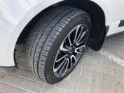 Land Rover Range Rover HSE Фото № 8 из 26