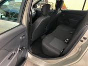 Renault Sandero Фото № 11 из 17
