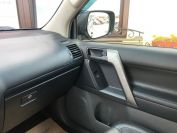 Toyota Land Cruiser Prado Фото № 25 из 26
