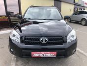 Toyota RAV4 Фото № 2 из 21
