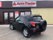 Toyota RAV4 Фото № 6 из 21