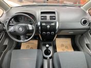 Suzuki SX4 Фото № 14 из 23