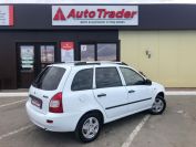 Lada Kalina Фото № 4 из 17