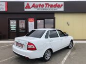 Lada Priora Фото № 4 из 20