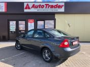 Ford Focus 1.6 Фото № 6 из 24