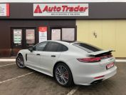 Porsche Panamera Turbo Фото № 6 из 32