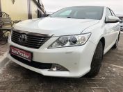Toyota Camry 2.5 Фото № 12 из 26