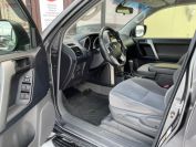 Toyota Land Cruiser Prado Фото № 12 из 19