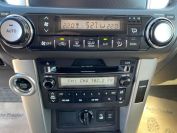 Toyota Land Cruiser Prado Фото № 23 из 28