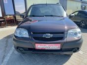 Chevrolet Niva Фото № 2 из 16