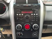 Suzuki Grand Vitara 2.4 Фото № 19 из 22