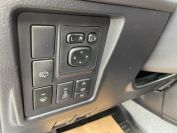 Toyota Land Cruiser Prado Фото № 15 из 22