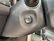 Toyota Land Cruiser Prado Фото № 16 из 22