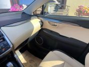 Lexus NX200 AWD Фото № 24 из 26