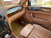 Bentley Continental Flying Spur Фото № 24 из 26