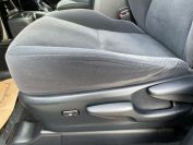 Toyota Land Cruiser Prado Фото № 13 из 19