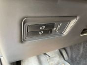 Land Rover Range Rover Vogue SE Фото № 25 из 33