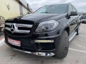 Mercedes-Benz GL350 Фото № 12 из 32