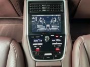 Porsche Panamera Turbo Фото № 16 из 32