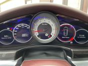 Porsche Panamera Turbo Фото № 23 из 32