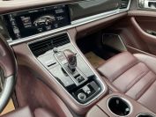 Porsche Panamera Turbo Фото № 24 из 32