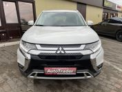 Mitsubishi Outlander Фото № 2 из 28