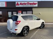 Toyota RAV4 Фото № 4 из 19