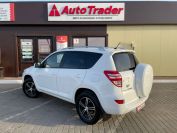 Toyota RAV4 Фото № 6 из 19