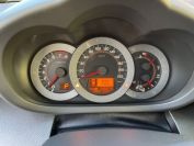 Toyota RAV4 Фото № 15 из 19