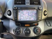 Toyota RAV4 Фото № 17 из 19