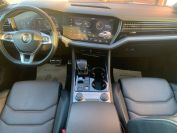 Volkswagen Touareg 3.0TDI R-Line Фото № 20 из 33