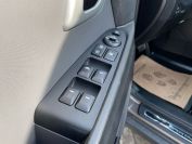 Kia Sportage 2.0 2WD Фото № 17 из 22