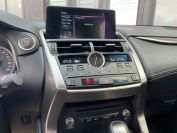 Lexus NX200 Фото № 20 из 23