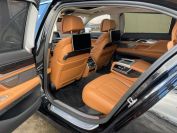 BMW 730Ld xDrive Фото № 19 из 43
