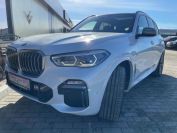 BMW X5 M50d Фото № 11 из 33